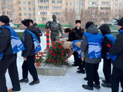 В честь 36-й годовщины вывода войск из Афганистана у памятника воинам-интернационалистам состоялся митинг