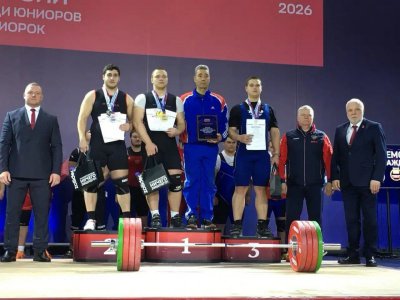Тимур Каримов принес бронзу Елабуге на Всероссийском турнире по тяжелой атлетике